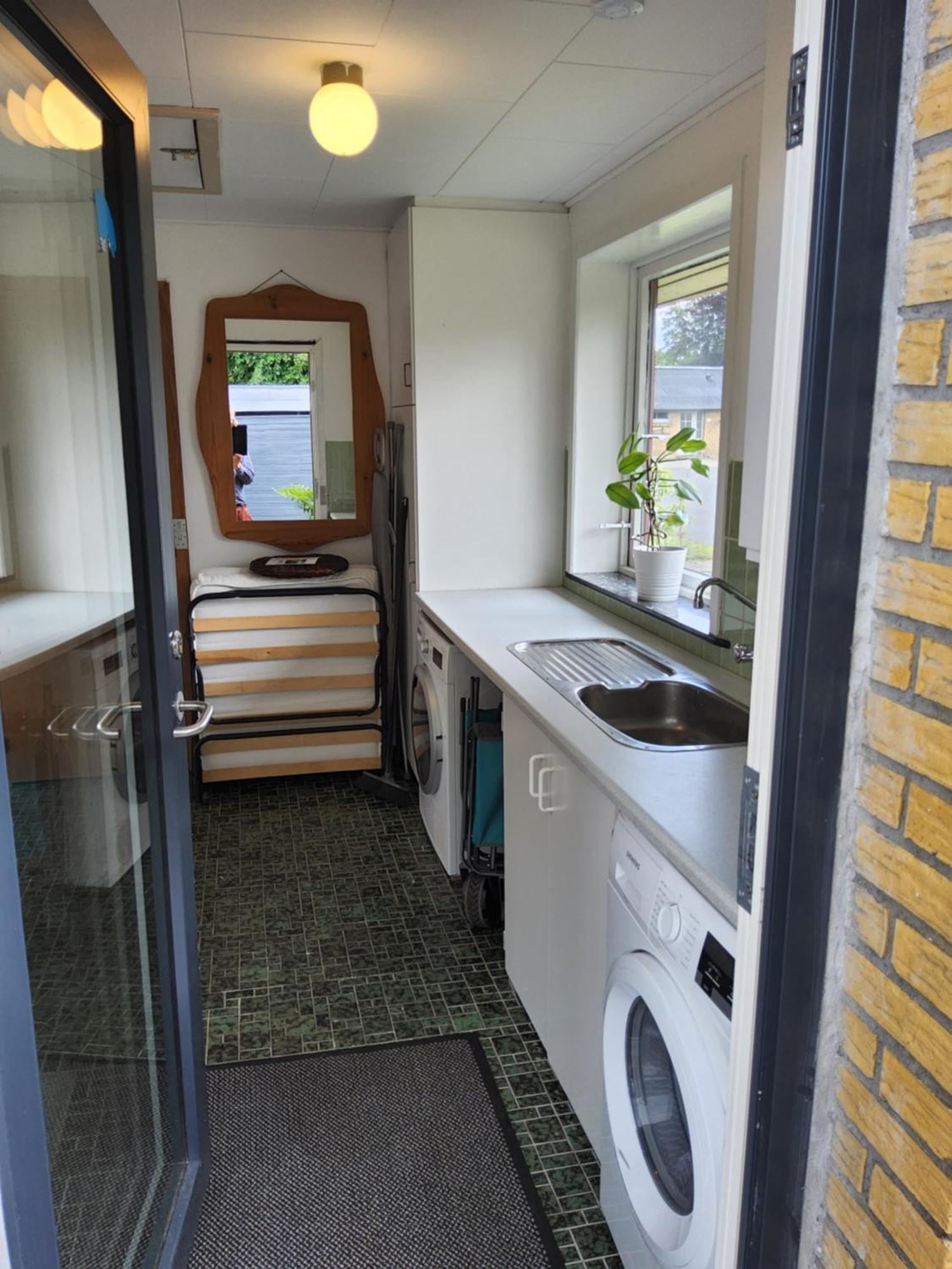 Family Friendly Apt B, 900M To Lego House, Parking, Legoland, Lalandia Billund Eksteriør billede